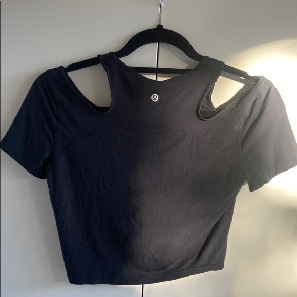 lululemon athletica Tops - Lululemon Shoulder Cut-Out Yoga T-Shirt EUC